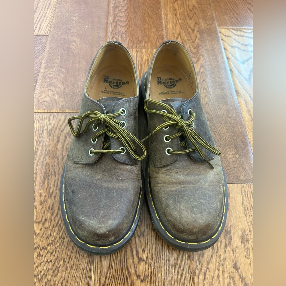 Vintage Leather Dr. Martens Aire Ware